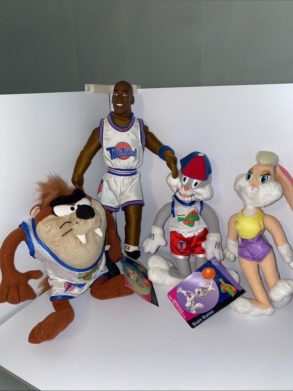 VTG ‘96 Characters Space Jam McDonalds Taz Bunny Bugs Bunny & Jordan Doll Bundle